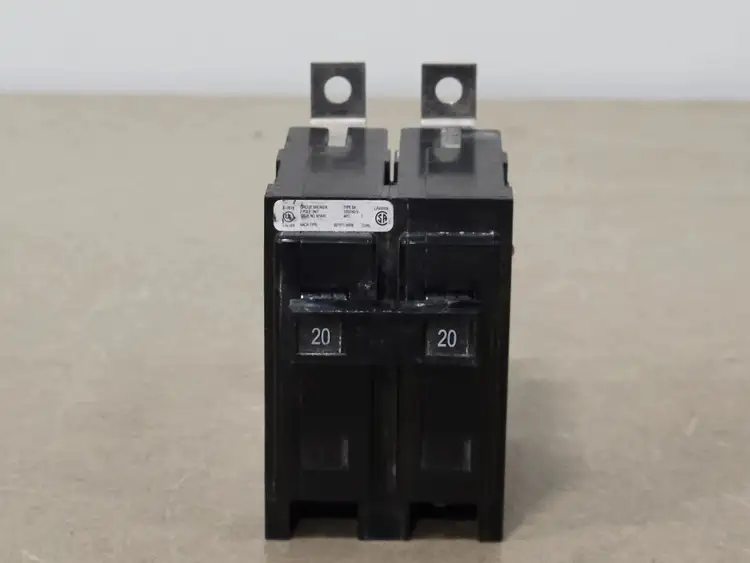 Used CUTLER-HAMMER BA220 Switchgears British Columbia CA | Lenmark #244515