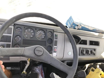 Used 1997 FREIGHTLINER FL70 Bucket (boom) trucks California US | Lillo Machinery #1403808