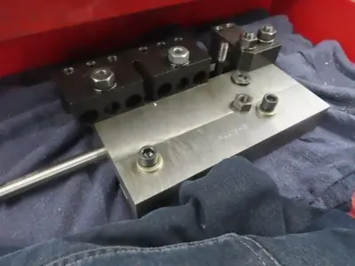 1995 HARDINGE CONQUEST CS GT CNC Lathes (Turning Centers) | Machinery Resources International (21)