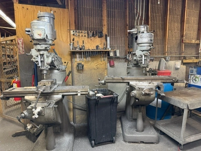Used BRIDGEPORT J HEAD 1½ HP  9 X 42 For sale Milling & Drilling Machines (Combo) New York US | Elite Machine #1210128