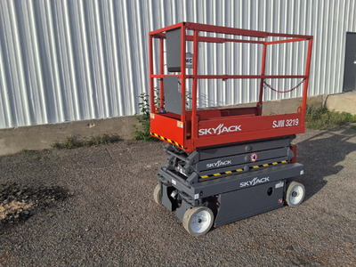 Used 2016 Skyjack SJ3219 Scissor Lifters Texas US | Stack Equipment #1331993