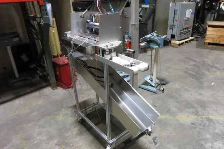 Used UNKNOWN VBS-DH-3/8-10-V+PR Miscellaneous Packaging Equipment | Hunter Plastics #788955