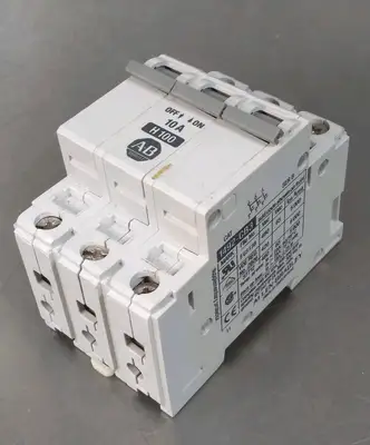 Allen Bradley 1492-CB3F300-N SerB 30A Circuit Breaker Loc4E31
