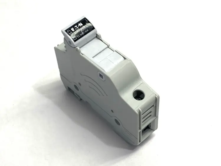 Used COOPER BUSSMANN FUSE HOLDER 1-POLE 600V 30A Fuse Accessories Michigan US | Maverick Industrial Sales #1092938
