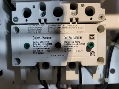 Used EATON SVX015A1-5A4N1 Switchgears British Columbia CA | Lenmark #240103