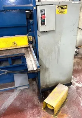 UNI-HYDRO 1/4X51 Power Squaring Shears | Mohawk Machinery (3)