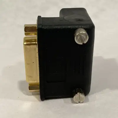 A136HDE | Kramer  DVI-I Male to Female Adapter 90 Degree LOT OF 2 - Open box