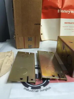 New | in-Stock HONEYWELL 137108A Miscellaneous Equipment (Electrical & Power) Ohio US | Surplus Asset Holdings #1209896