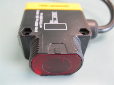 NEW Banner Engineering QS303EQP-78061