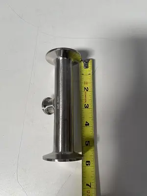 USED LOT OF 2 - 5 1/4" STAINLESS STEEL 3-WAY PIPE W/ 2" AND 1" SANITARY FITTINGS