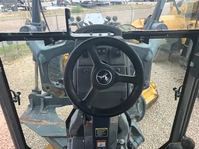 USED 2019 Deere 872GP
