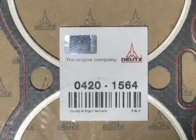 NEW DEUTZ 0420-1562
