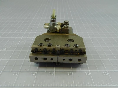 Used ROBOHAND _UNKNOWN_ Parts (Hydraulics and Pneumatics) Texas US | OCO Industrial #1754520