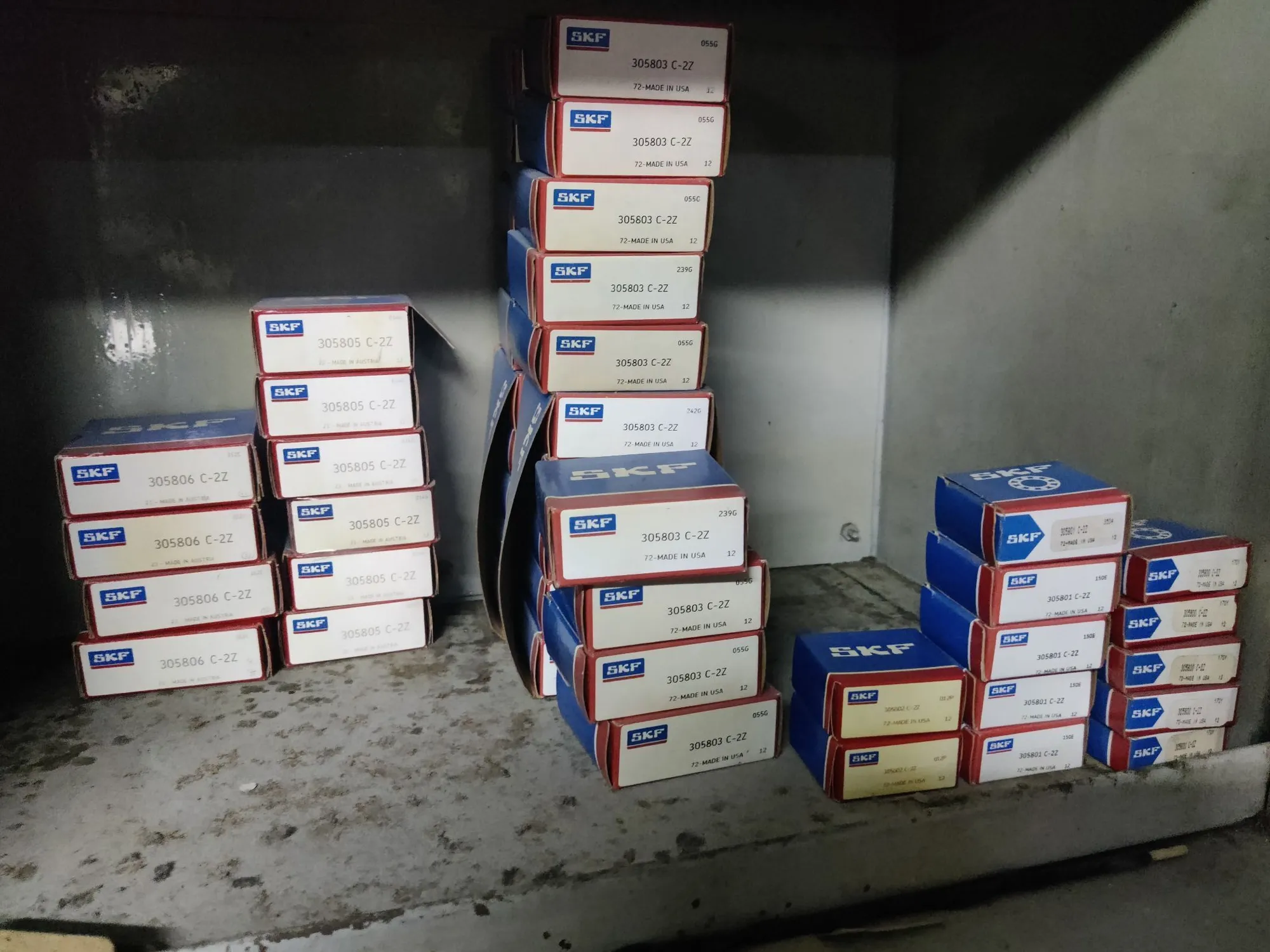 NEW skf SKF bearings