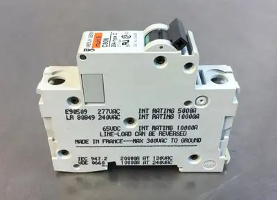 Used Merlin Gerin Gerin Multi9 C60N Circuit Breakers South Carolina US | Palmetto Automation #1280295