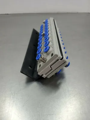 SMC 20 Port Multiconnector. 6C