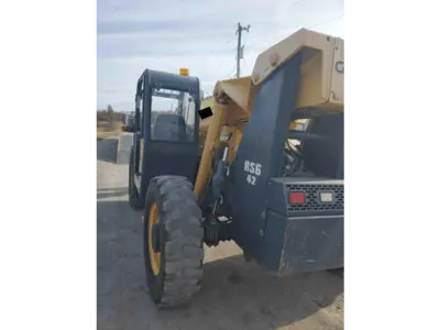 USED 2014 GEHL RS6-42