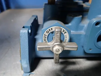 Parker Hydraulic Pressure Regulator W/ Valve