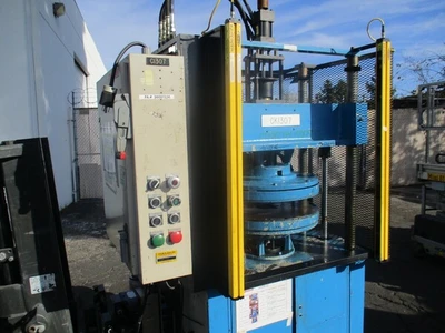 USED 1998 MPC 140