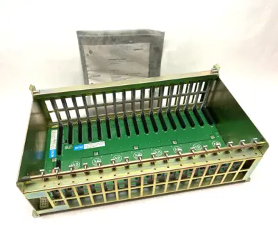 USED ALLEN-BRADLEY SER. B 16-SLOT CHASSIS RACK MODULE