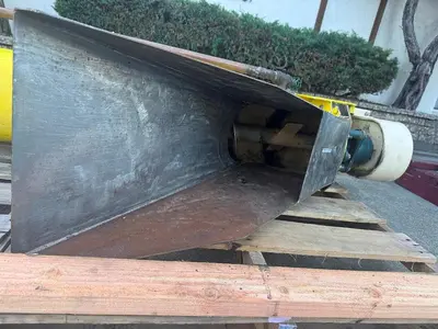 USED 1993 BAUERMEISTER SCHNECKE (SCREW CONVEYOR)