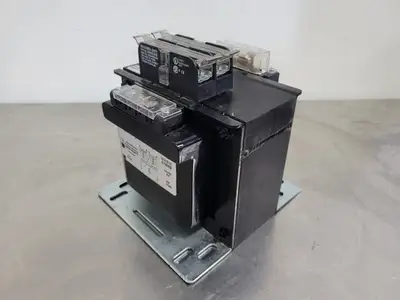 USED SOLAHD E750WB