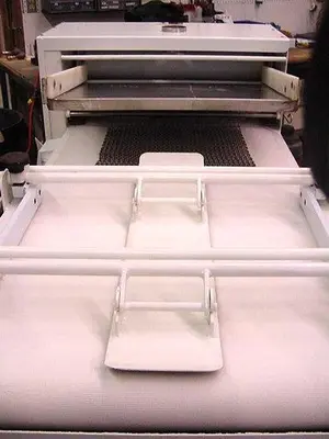 BLOEMHOF 4-24 Bread Moulder | Harvest Equipment and Fabrication Inc (2)