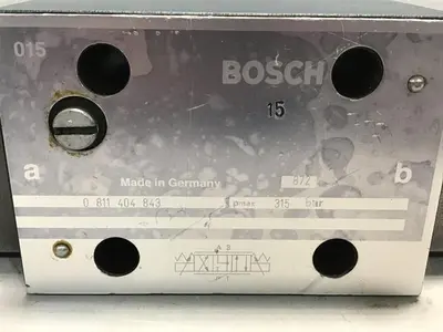 USED BOSCH 0 811 404 843