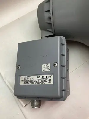 USED FEDERAL SIGNAL 302GC