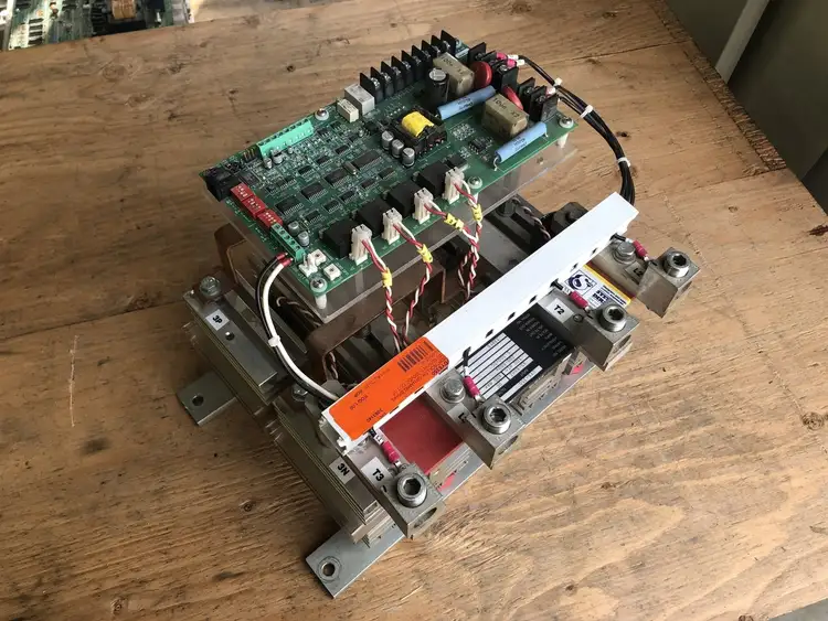 Used SAFTRONICS DY5-350 Switchgears British Columbia CA | Lenmark #244365