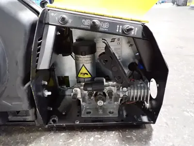 Used ESAB WARRIOR FEED 304 Welding Machinery (Other) Ohio US | HGR 24 #1048064