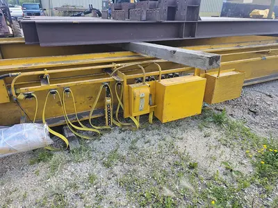 USED 1990 UESCO 5 TON