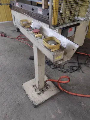 90 TON X 8' CINCINNATI MODEL 90CBX6 HYDRAULIC PRESS BRAKE: STOCK #16451