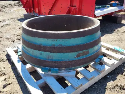 Used METSO ME814329276100 Cone Crushers British Columbia CA | Lenmark #1442973