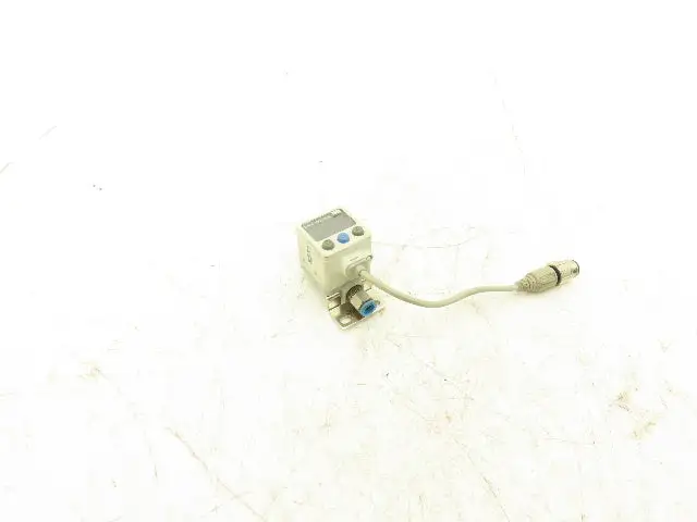 SMC ISE40A-W1-Y-P Pressure Switch With Display 12-24VDC 145psi