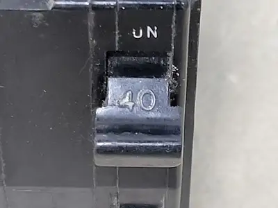 USED SQUARE D QO240