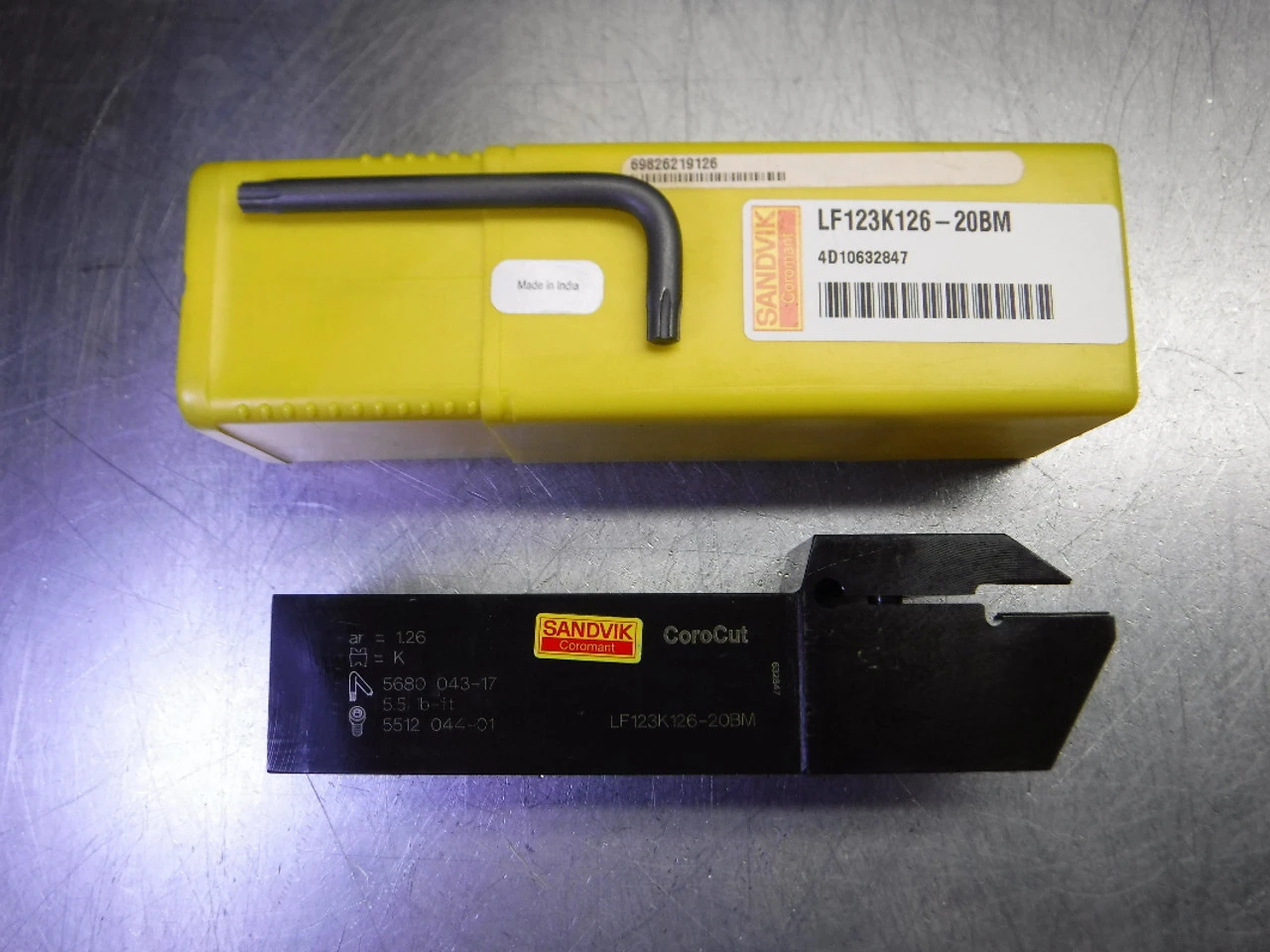Sandvik 1.250" x 1.250" Indexable Grooving Tool Holder LF123K126-20BM (LOC3321)