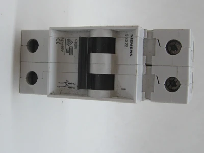 Siemens 5SX22 C6 Circuit Breaker 2 Pole, 6 Amp, 400V