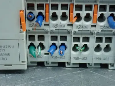 USED WAGO 750352