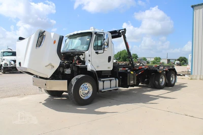Used 2018 FREIGHTLINER 114SD Rolloff Trucks Texas US | Roll Off Truck World #1491745