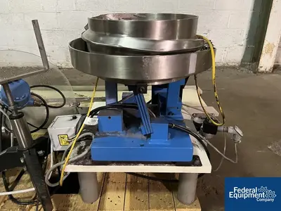 USED General Packaging Equipment General Packaging Vertical Fill Form and Seal Machine