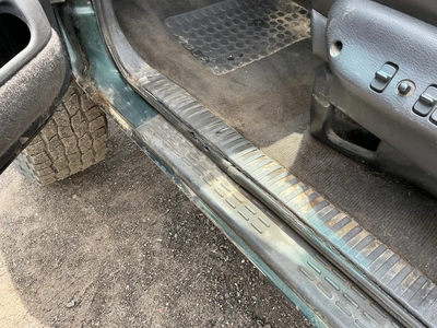 USED 1999 DODGE RAM 2500