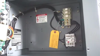 NEW SQUARE D PT10HA4 OMEGAPAK FREQUENCY CONTROLLER MOD. L16