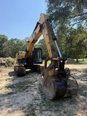 Used 2012 CATERPILLAR 320E LRR Crawler Excavators Texas US | Proxy Equipment #1378438