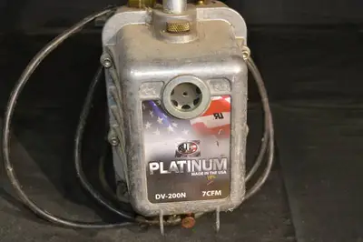 JB Industries DV-200N Platinum 7 CFM Vacuum Pump - 115V 1/2 HP