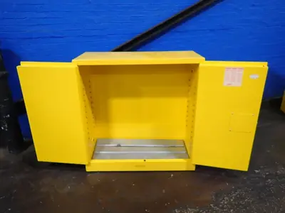 Justrite 30 Gal Flammable Liquid Storage Cabinet