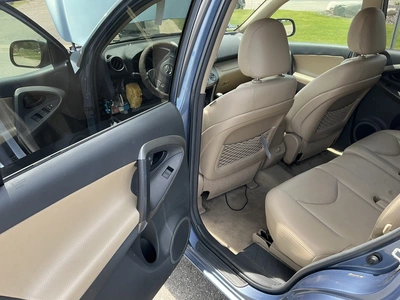 USED 2011 TOYOTA RAV 4