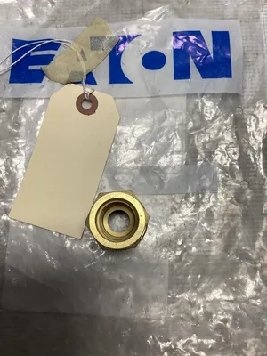 Eaton 1/2″ Brass Hydraulic Quick Connect Hose Coupling; ST Series