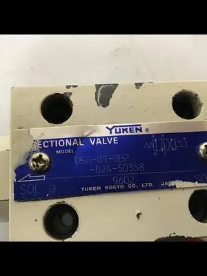 USED YUKEN DSG-01-2B2-D24-50358