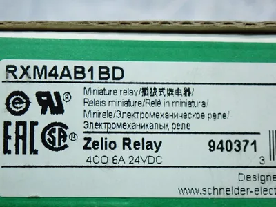 NEW SCHNEIDER ELECTRIC RXM4AB1BD